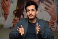 Akhil Akkineni Mr Majnu Interview
